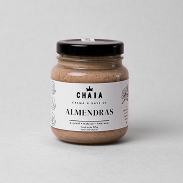 envase de crema de almendras de 125g
